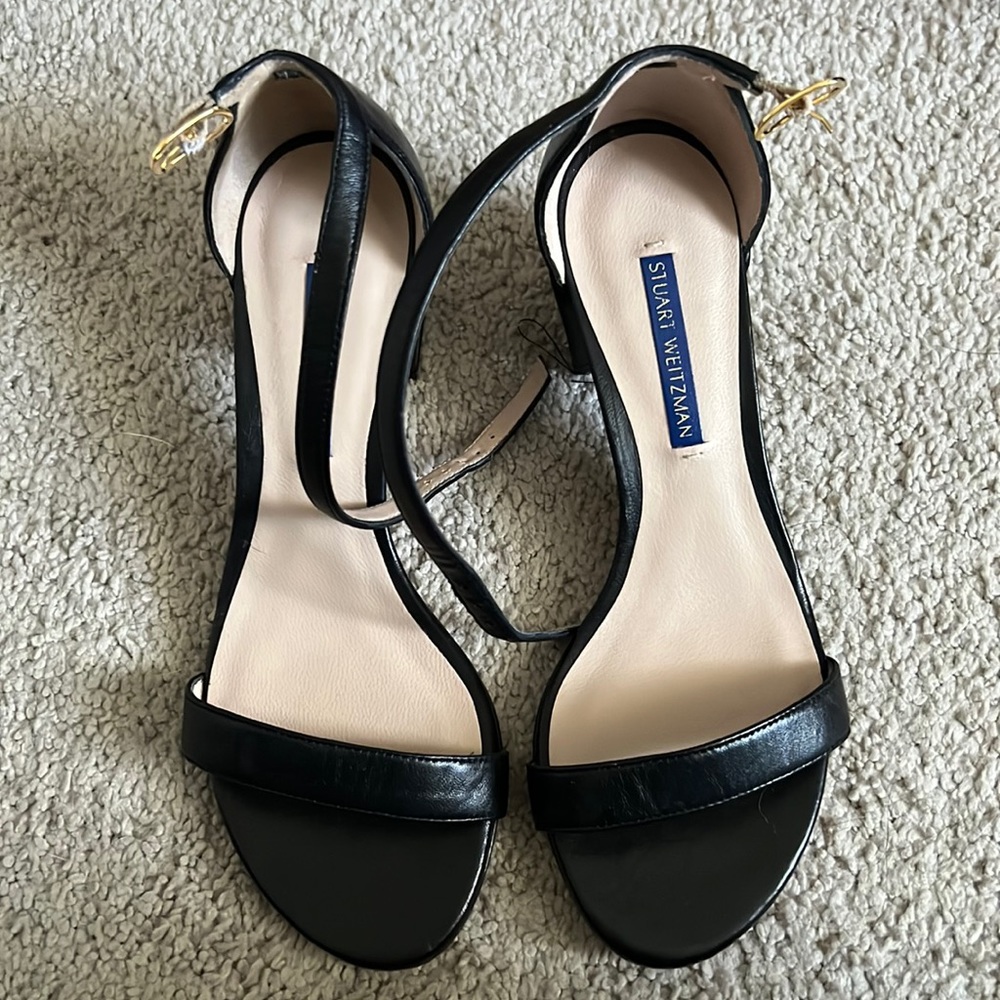 NWOT Stuart Weitzman black shoes 🖤